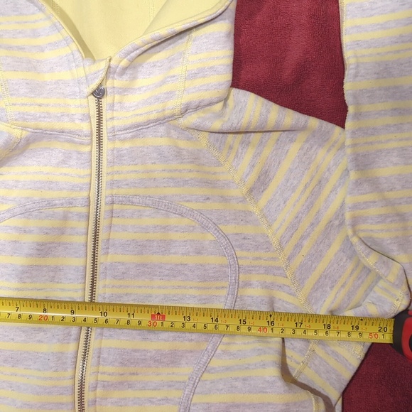 #021 Lululemon Hoodie One Only Ignore Other Listing - Picture 2 of 3
